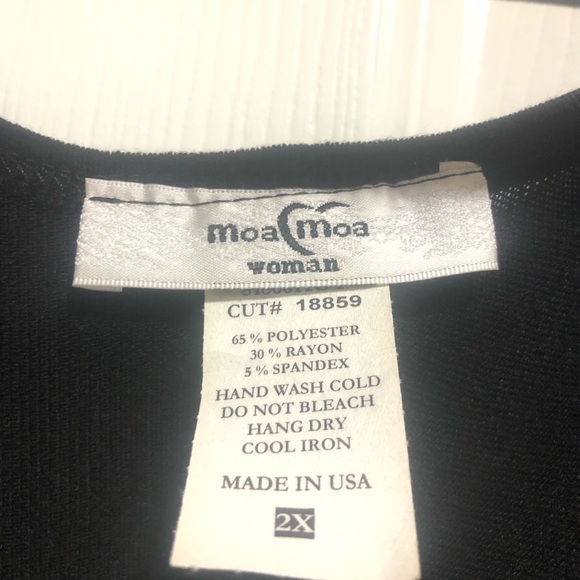 Moa Moa Woman Rose Sweater - Picture 3 of 3